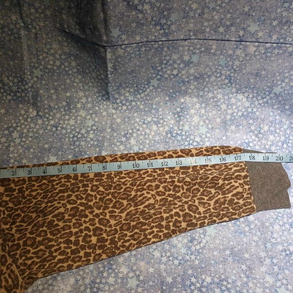 Women's grey leopard Splendid 2 piece long sleeve and jogger pant pajama set XL - Picture 6 of 12